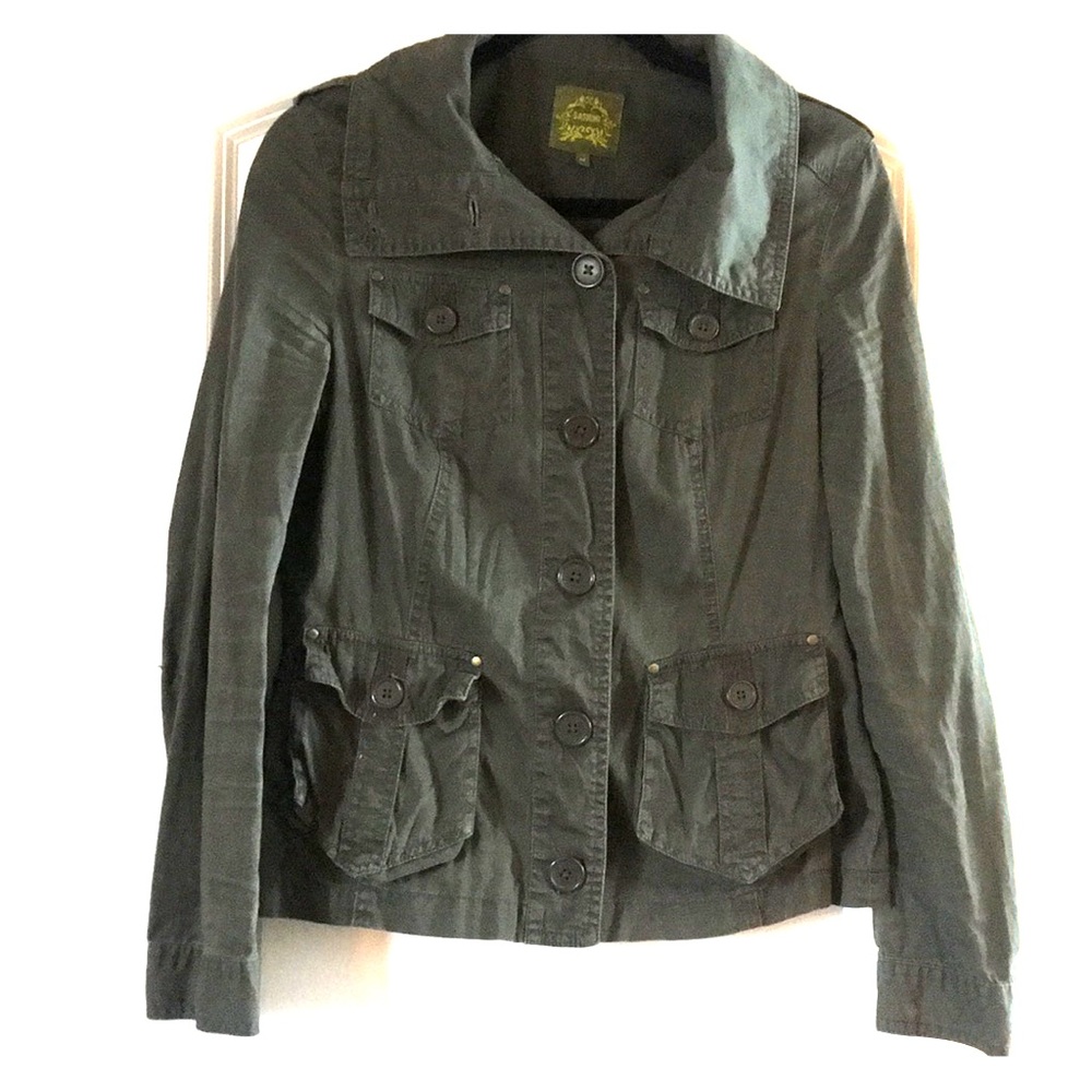 CUTE military jacket!